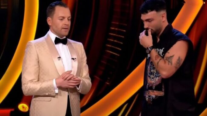 “kur-ndahesh-nga-gruaja,-sjell-30-goca-kur-del-ne-skene”-–-ledri-vula-konfirmon-ndarjen-nga-sara-gjate-spektaklit-te-bbva?