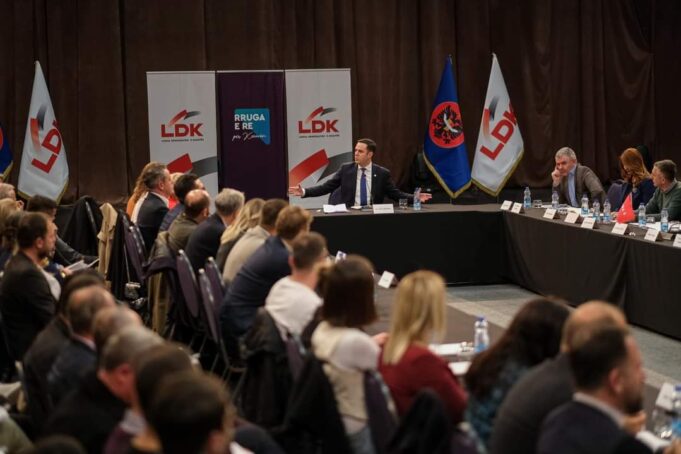 sot-mbahet-mbledhja-e-keshillit-te-pergjithshem-te-ldk-se