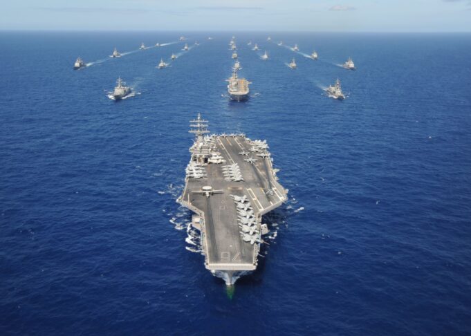 kina-po-pergatit-nje-flote-te-gjere-ushtarake-per-te-pushtuar-tajvanin,-raporton-the-telegraph