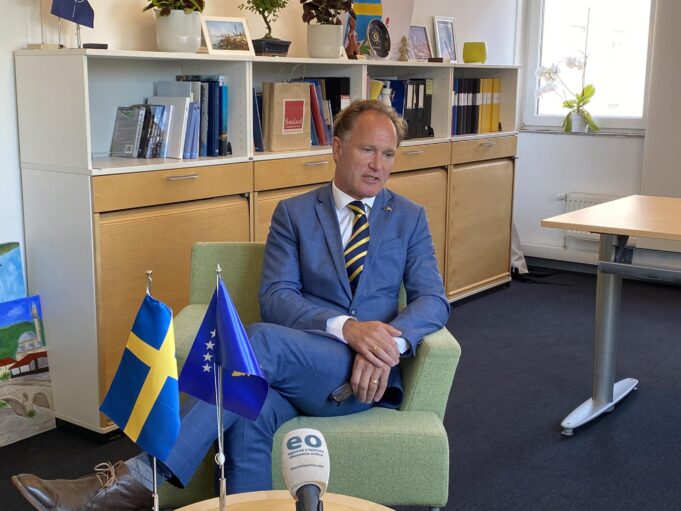 ambasadori-suedez:-kosova-ka-nevoje-ta-reklamoje-veten,-kompanite-suedeze-vecse-kane-filluar-ta-shohin-potencialin-e-saj