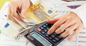 Tatimet rimbursojnë 40 milionë euro TVSH gjatë prillit, teksa arkëtimet rriten tatimet-rimbursojne-40-milione-euro-tvsh-gjate-prillit,-teksa-arketimet-rriten