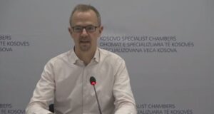 Doyle: Ish-krerët e UÇK-së s’mund të gjykohen në liri, shkak pengimi i drejtësisë e arratisja doyle:-ish-kreret-e-uck-se-s’mund-te-gjykohen-ne-liri,-shkak-pengimi-i-drejtesise-e-arratisja