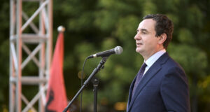 Kurti në koncertin “Melodia e Lirisë”, pjesë e përkujtimeve të çlirimit nga pushtimi nazifashistë kurti-ne-koncertin-“melodia-e-lirise”,-pjese-e-perkujtimeve-te-clirimit-nga-pushtimi-nazifashiste