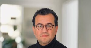 Hisham Matar: Izraeli është një fëmijë i llastuar, por me fuqinë e një të rrituri hisham-matar:-izraeli-eshte-nje-femije-i-llastuar,-por-me-fuqine-e-nje-te-rrituri