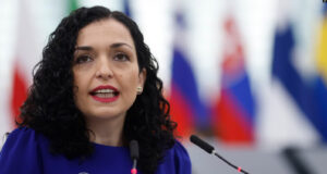 Presidentja Osmani arrin në El Salvador presidentja-osmani-arrin-ne-el-salvador