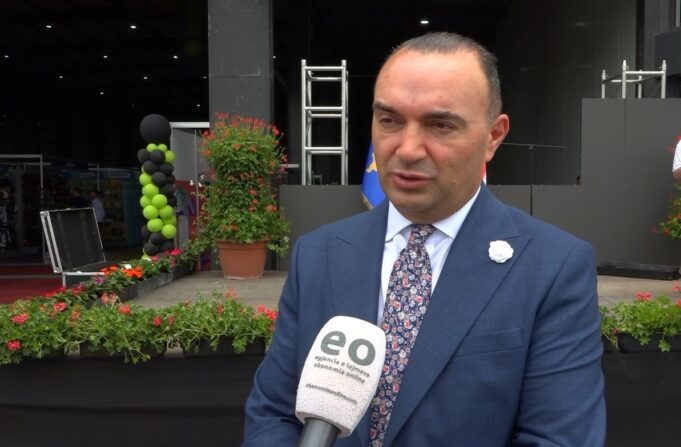 oek-u-dhe-eic-thirrje-qeverise-te-permbushen-kushtet-per-te-perfituar-nga-fondi-6-miliardesh-i-be-se