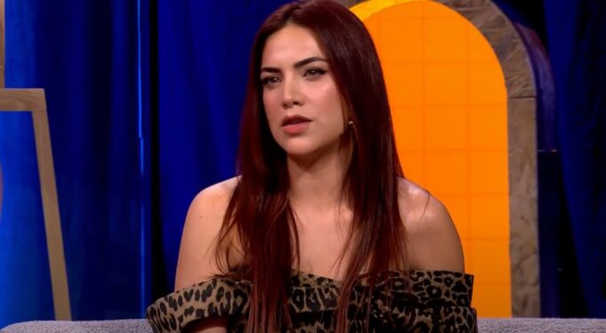 sara-hoxha:-te-rrisesh-nje-femije-pa-partnerin-eshte-shume-e-veshtire