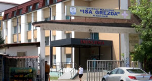 Vdes infermierja në Spitalin e Gjakovës vdes-infermierja-ne-spitalin-e-gjakoves