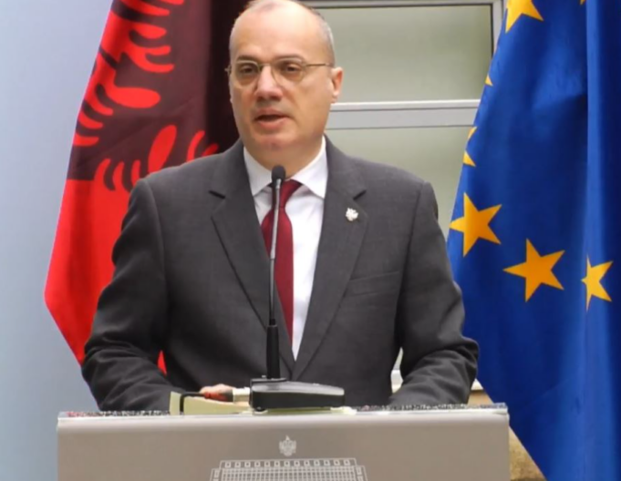 nis-punen-kolegji-i-evropes,-hasani:-mirepresim-trajnimin-per-nepunesit-e-rinj-civile-nga-shqiperia-e-rajoni