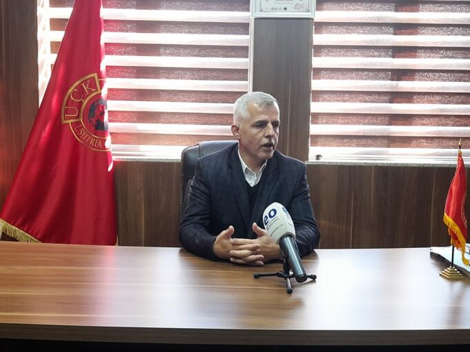 klinaku-kerkon-hetimin-e-kurtit,-pas-publikimit-te-bisedes-se-kusari-liles-me-radojciqin