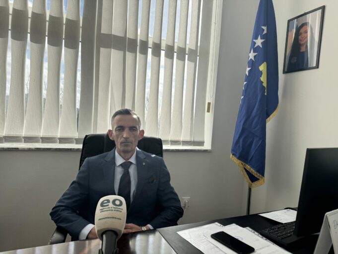 peci:-serbet-qe-punojne-ne-komunen-e-zvecanit-kane-frike-nga-lista-serbe