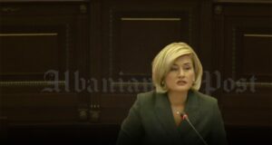 “Deklarata të kaluara janë këto, kanë qenë para dy viteve” – thotë Kusari-Lila për bisedën me terroristin Radojiçiç “deklarata-te-kaluara-jane-keto,-kane-qene-para-dy-viteve”-–-thote-kusari-lila-per-biseden-me-terroristin-radojicic