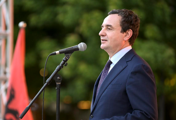 kurti-pjese-e-ceremonise-se-venies-se-gurthemelit-te-shkolles-se-mesme-ekonomike-ne-podujeve