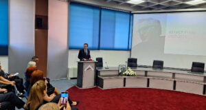 Vlerësohet jeta dhe vepra e akademik Rexhep Ferrit, Kurti: Vepra e tij do t’i përcjellë brezat e rinj vleresohet-jeta-dhe-vepra-e-akademik-rexhep-ferrit,-kurti:-vepra-e-tij-do-t’i-percjelle-brezat-e-rinj