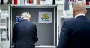 Sondazhi i zgjedhjeve në BE: Konservatorët kryesojnë, e djathta ekstreme rritet dhe e majta lëkundet sondazhi-i-zgjedhjeve-ne-be:-konservatoret-kryesojne,-e-djathta-ekstreme-rritet-dhe-e-majta-lekundet