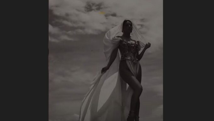 tayna-vazhdon-misterin!