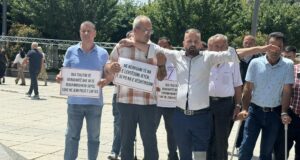 Të plagosurit civil nga minat kërkojnë përkrahje nga Kurti, thonë se nuk e mbajti premtimin që ua dha te-plagosurit-civil-nga-minat-kerkojne-perkrahje-nga-kurti,-thone-se-nuk-e-mbajti-premtimin-qe-ua-dha