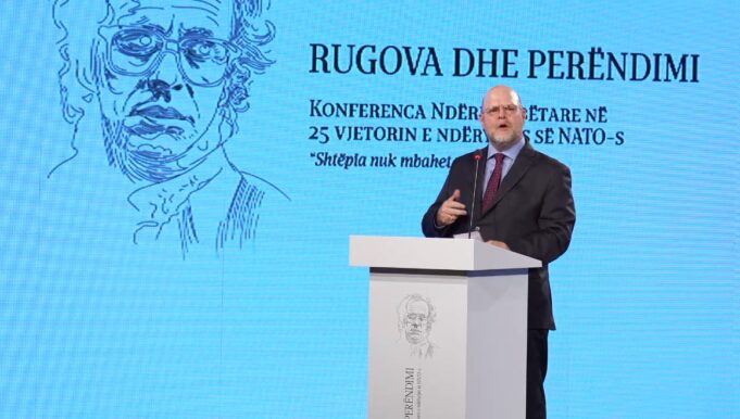 hovenier-tregon-si-rugova-nuk-ia-dha-nje-gure-te-cmuar:-ishte-inspirimi-im-dhe-mesues-per-mua