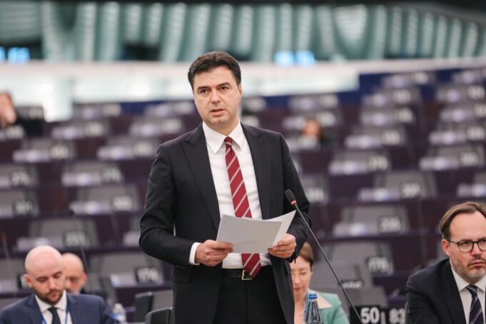 basha-uron-ppe-per-fitoren:-garanci-per-vijimin-e-procesit-integrues-te-shqiperise-dhe-rajonit