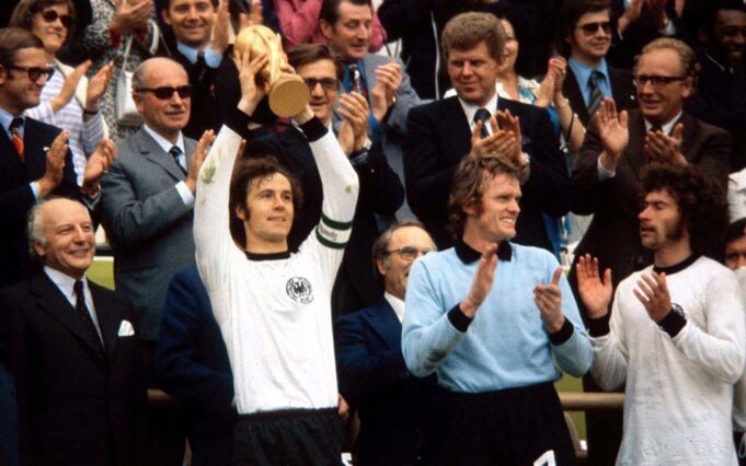 franz-beckenbauer-do-te-nderohet-ne-ceremonine-e-hapjes-se-euro-2024
