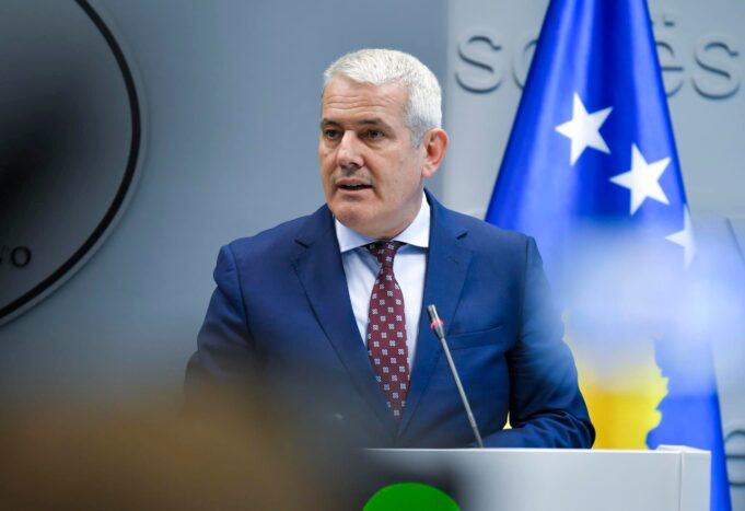 svecla,-mergimtareve:-evitojeni-kalimin-neper-serbi-–-ne-shenje-hakmarrje-per-sukseset-e-kosoves-po-i-arreston-kosovaret