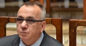 Konferenca e Rambujesë, Hasani tregon se si ishte refuzuar viza për në Paris: Unë e kam ditë afërsisht arsyen… konferenca-e-rambujese,-hasani-tregon-se-si-ishte-refuzuar-viza-per-ne-paris:-une-e-kam-dite-afersisht-arsyen…