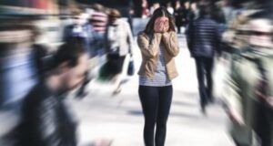 Adoleshentët po përjetojnë ankth dhe kjo mund të jetë arsyeja adoleshentet-po-perjetojne-ankth-dhe-kjo-mund-te-jete-arsyeja