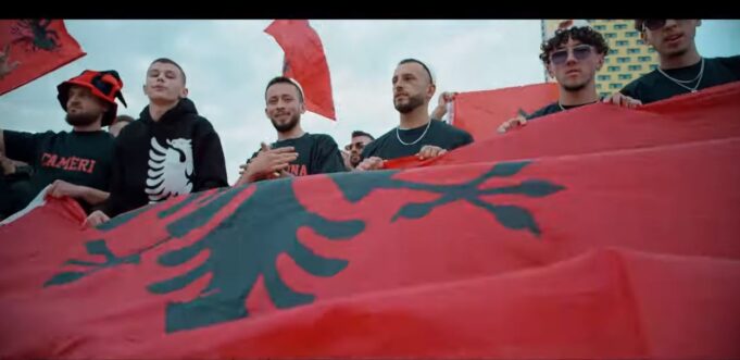 “jemi-nje”-,-publikohet-kenga-me-e-re-ne-mbeshtetje-te-shqiperise