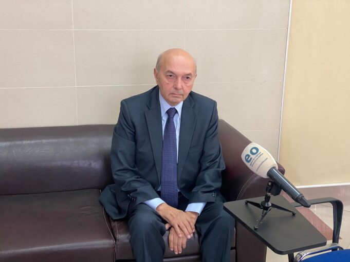 mustafa-kritikon-abdixhikun-dhe-halitin:-per-rugoven-s’folen-ata-qe-do-duhej-te-flisnin,-ai-s’ka-kerkuar-azil