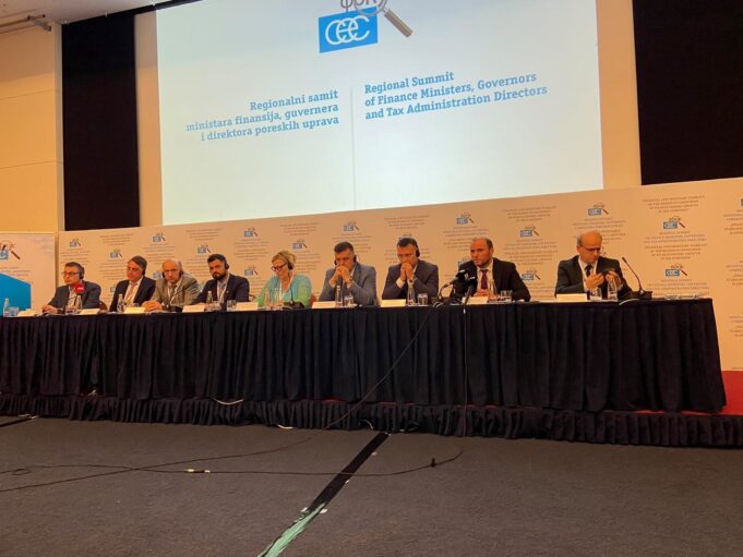 atk-pjese-e-samitit-regjional-te-ministrive-te-financave,-administratave-tatimore-dhe-bankave-qendrore-ne-becic
