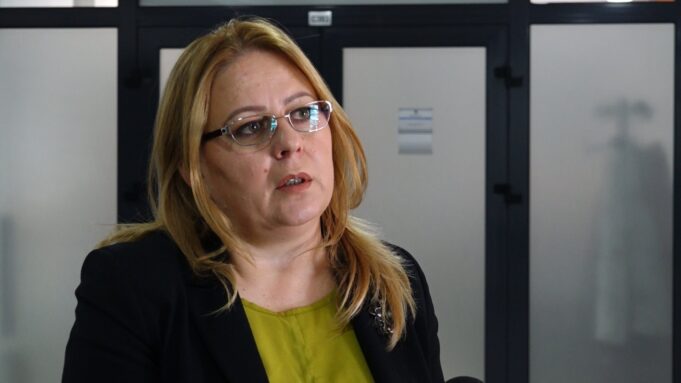 bajrami:-qeveria-vec-te-premten-nenshkroi-5-kontrata-njeburimore