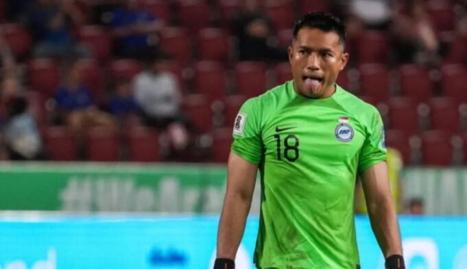 e-padegjuar-ne-sport:-tifozet-kineze-i-dergojne-leke-me-poste-portierit-te-singaporit,-si-falenderim-se-priti-11-goditje