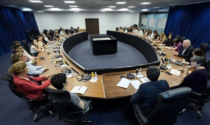 kurti-mirepriti-studente-nga-amsterdam-university-college