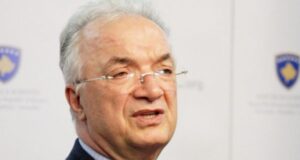 Xhaviti Haliti demanton “të painformuarit”: S’kishte plan për vrasjen e Rugovës në Tiranë xhaviti-haliti-demanton-“te-painformuarit”:-s’kishte-plan-per-vrasjen-e-rugoves-ne-tirane