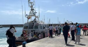 Itali/ Të paktën 10 të vdekur dhe dhjetëra të zhdukur në dy anije të mbytura në Mesdhe itali/-te-pakten-10-te-vdekur-dhe-dhjetera-te-zhdukur-ne-dy-anije-te-mbytura-ne-mesdhe