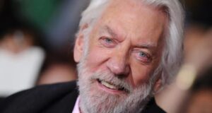 Ndërron jetë në moshën 88-vjeçare aktori Donald Sutherland nderron-jete-ne-moshen-88-vjecare-aktori-donald-sutherland