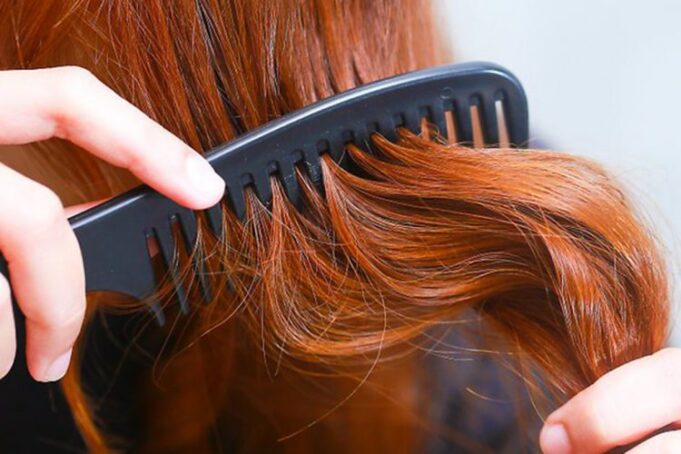 renia-e-flokeve-ne-vjeshte,-vitaminat-dhe-mineralet-qe-ju-vijne-ne-ndihme