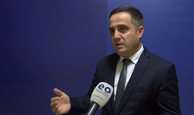 selmanaj:-14-deshtimet-e-14-shkurtit,-shteti-nuk-mbahet-me-fjale-e-me-rima