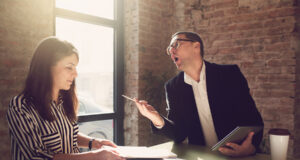 3 llojet e personave që “e helmojnë” zyrën 3-llojet-e-personave-qe-“e-helmojne”-zyren