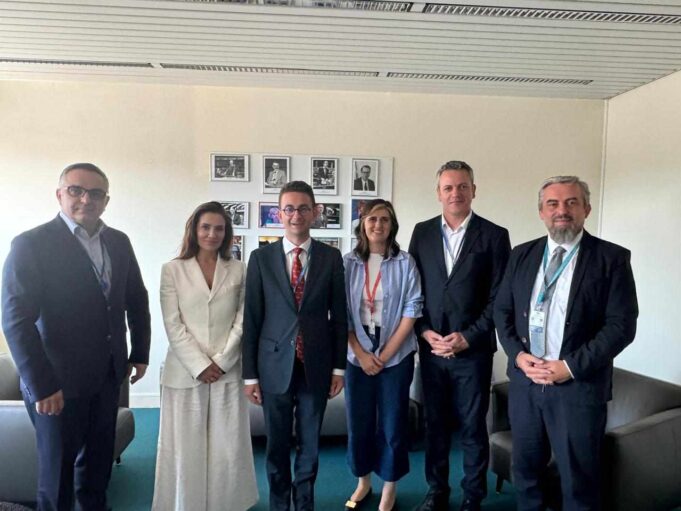 perfaqesuesit-e-kuvendit-takojne-kreret-e-grupeve-politike-perfaqesuese-ne-asamblene-parlamentare-te-keshillit-te-evropes