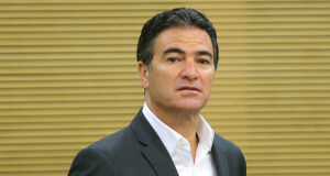 Holanda thërret ambasadorin izraelit pas hetimit të ish-kreut të Mossad-it holanda-therret-ambasadorin-izraelit-pas-hetimit-te-ish-kreut-te-mossad-it