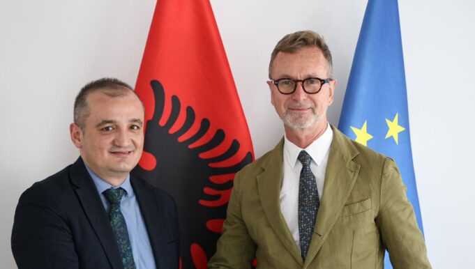 gonzato-takim-me-kreun-e-klsh-se:-institucioni,-rol-vendimtar-antikorrupsional