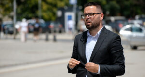 Rexha: Një anëtare të Bordit të KPM-së është publikisht përkrahëse e qeverisë Kurti! rexha:-nje-anetare-te-bordit-te-kpm-se-eshte-publikisht-perkrahese-e-qeverise-kurti!