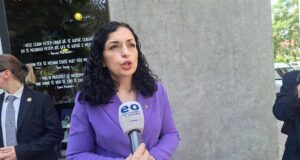 Osmani uron kadetët e rinj të FSK-së: T’i shërbeni me nder vendit tonë osmani-uron-kadetet-e-rinj-te-fsk-se:-t’i-sherbeni-me-nder-vendit-tone