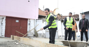 Gjithandej Kosovës, po ndërtohen shtëpi për komunitetin joshumicë gjithandej-kosoves,-po-ndertohen-shtepi-per-komunitetin-joshumice