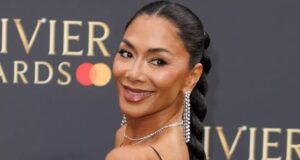 Nicole Scherzinger flet për shpresat e saj për të krijuar një familje, thotë se “dëshiron të bëhet nënë” nicole-scherzinger-flet-per-shpresat-e-saj-per-te-krijuar-nje-familje,-thote-se-“deshiron-te-behet-nene”