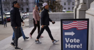 Zyrtarët paralajmërojnë votuesit amerikanë për dezinformimin rreth zgjedhjeve zyrtaret-paralajmerojne-votuesit-amerikane-per-dezinformimin-rreth-zgjedhjeve