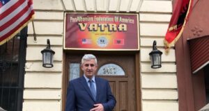 Albin Kurti nga taksat e qytetarëve të varfër të Kosovës po paguan miliarderët e Europës albin-kurti-nga-taksat-e-qytetareve-te-varfer-te-kosoves-po-paguan-miliarderet-e-europes