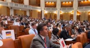 Mediu në OSBE: Vendet e NATO-s në Ballkan duhet të ndërtojnë strategjinë e parandalimit politik dhe ushtarak mediu-ne-osbe:-vendet-e-nato-s-ne-ballkan-duhet-te-ndertojne-strategjine-e-parandalimit-politik-dhe-ushtarak