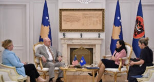 Osmani takohet me Hovenierin, rithekson rëndësinë e largimit të masave osmani-takohet-me-hovenierin,-rithekson-rendesine-e-largimit-te-masave